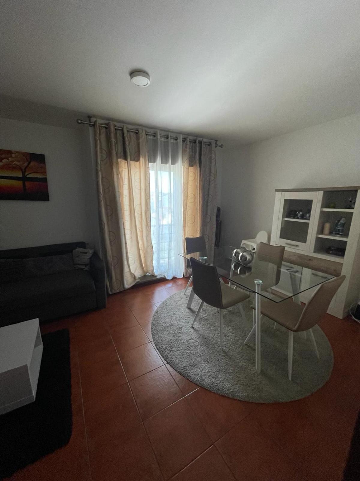Flat4U Apartman Paredes  Kültér fotó
