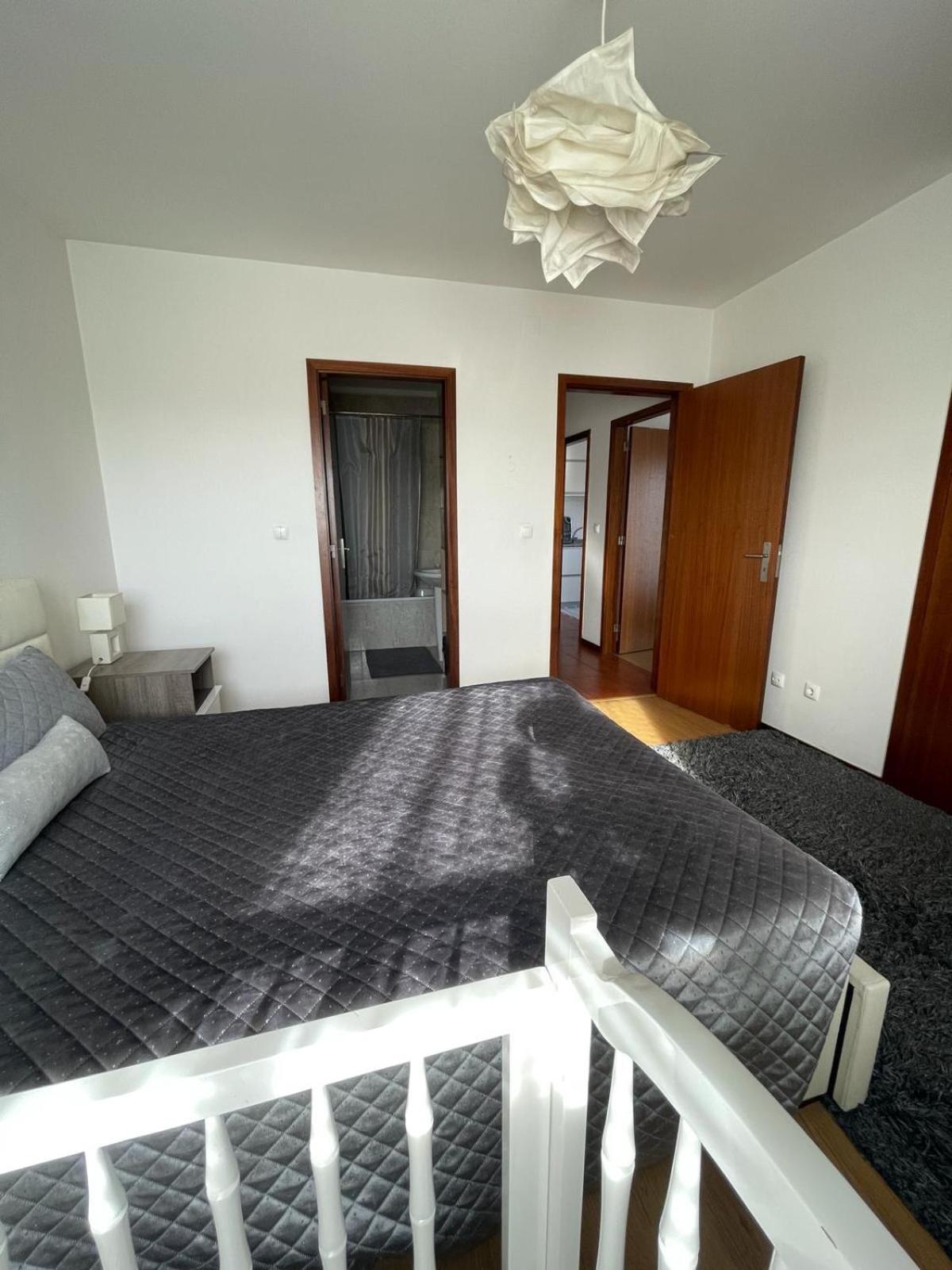 Flat4U Apartman Paredes  Kültér fotó